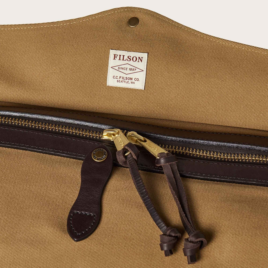 FMLUG0003W0174WP 260 FLS 15 2000x