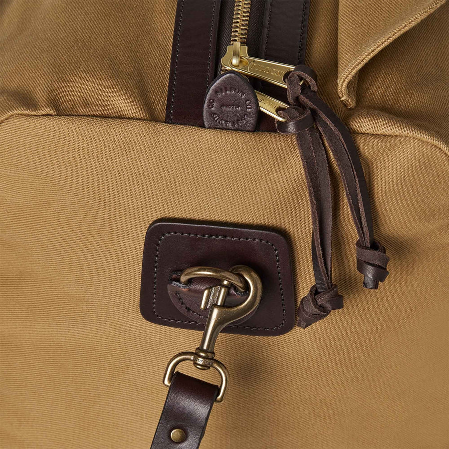 FMLUG0003W0174WP 260 FLS 16 2000x