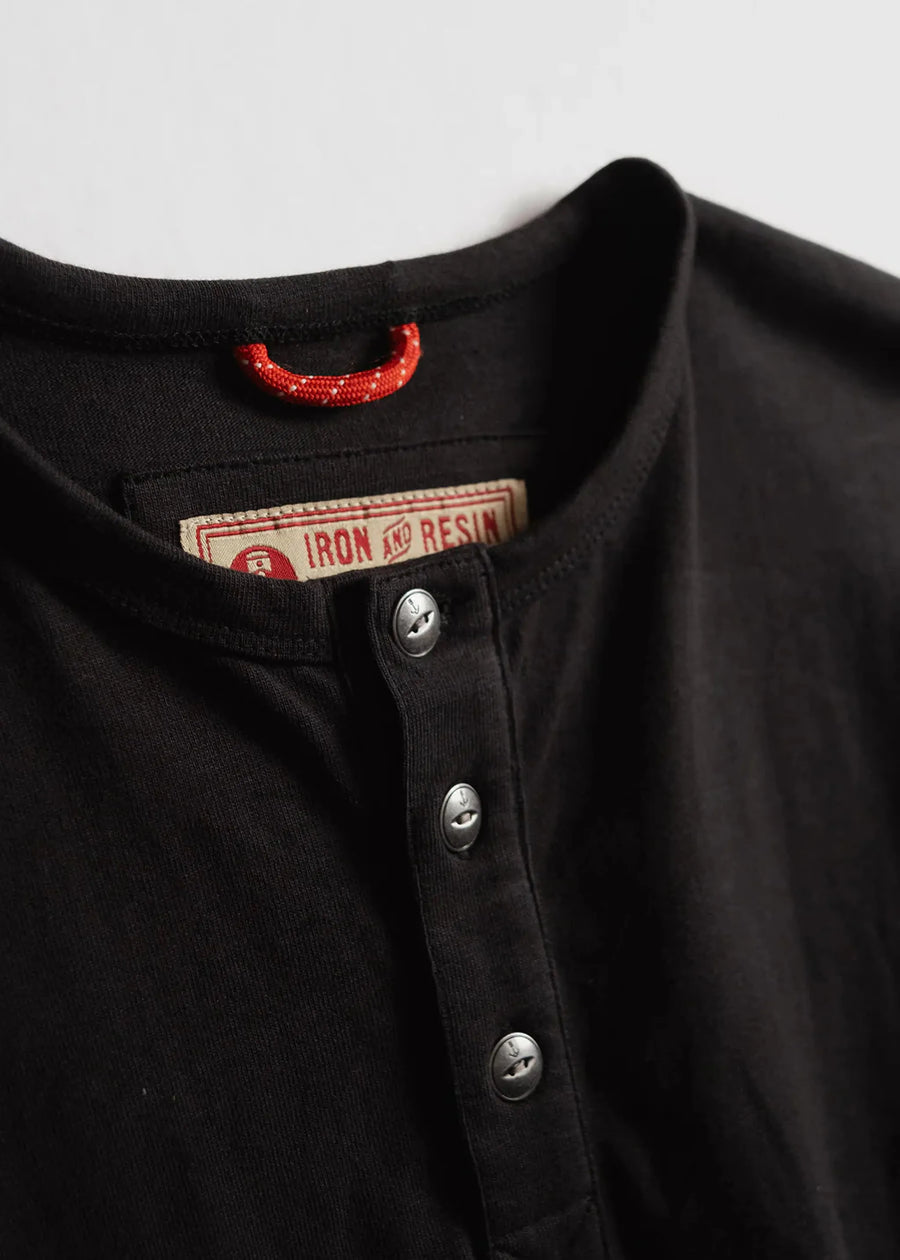 Iron and Resin Motor Henley — Natural / Black-IRON AND RESIN-Industrie